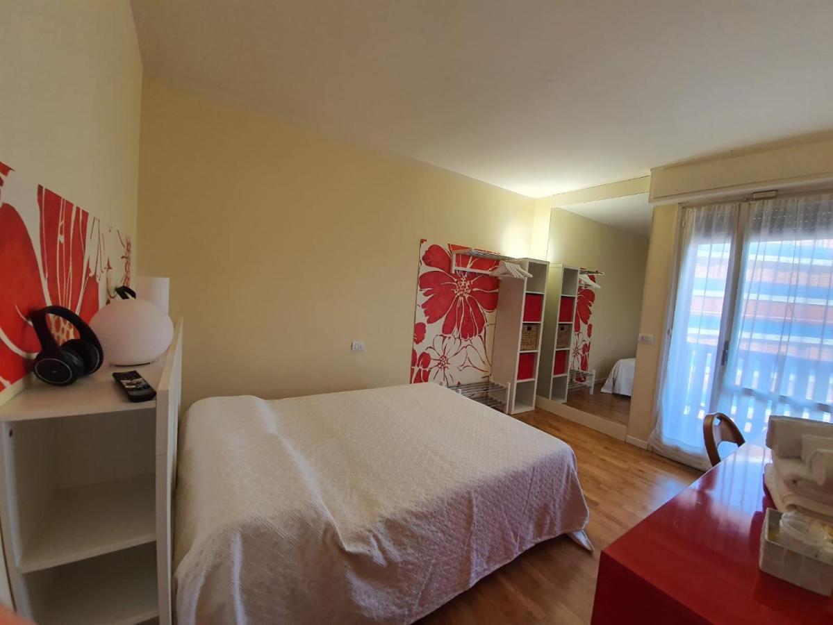 B&B Metro' Перуджа Екстер'єр фото