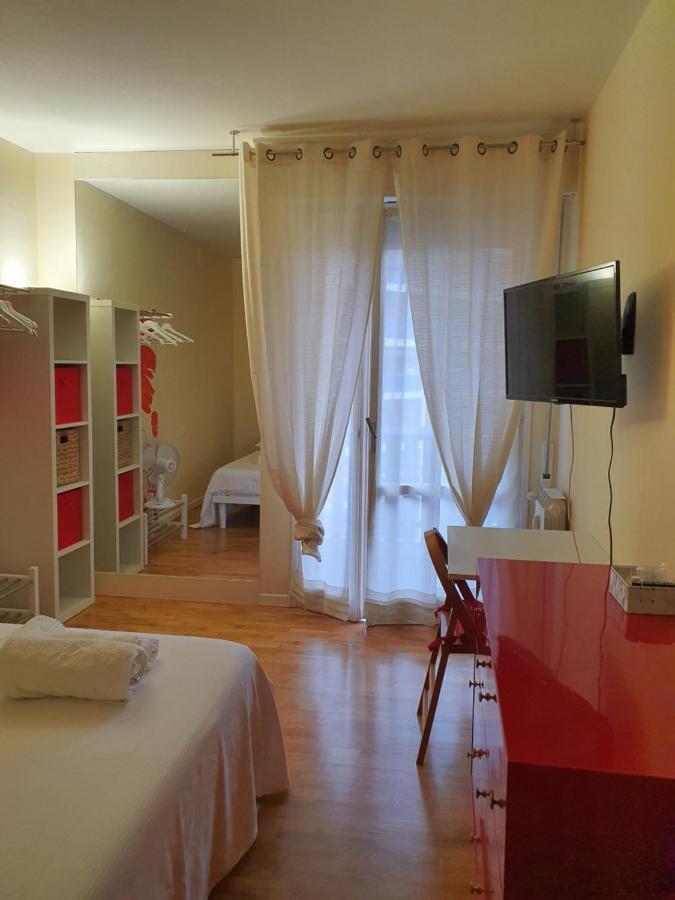 B&B Metro' Перуджа Екстер'єр фото